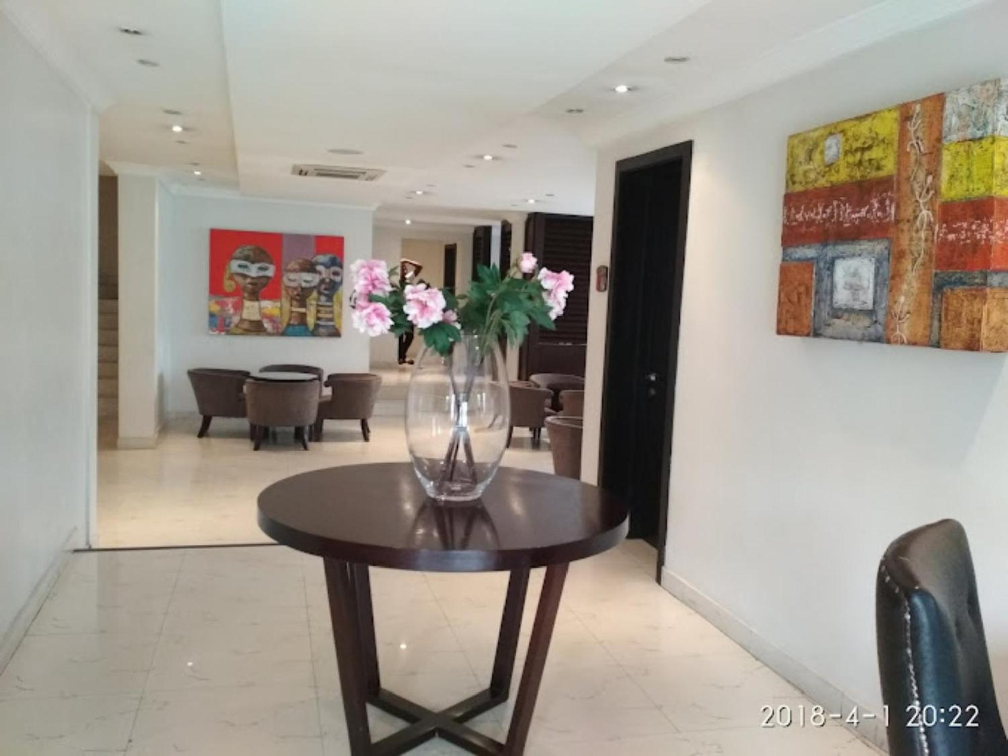 S & S Hotel & Suites Lagos Luaran gambar