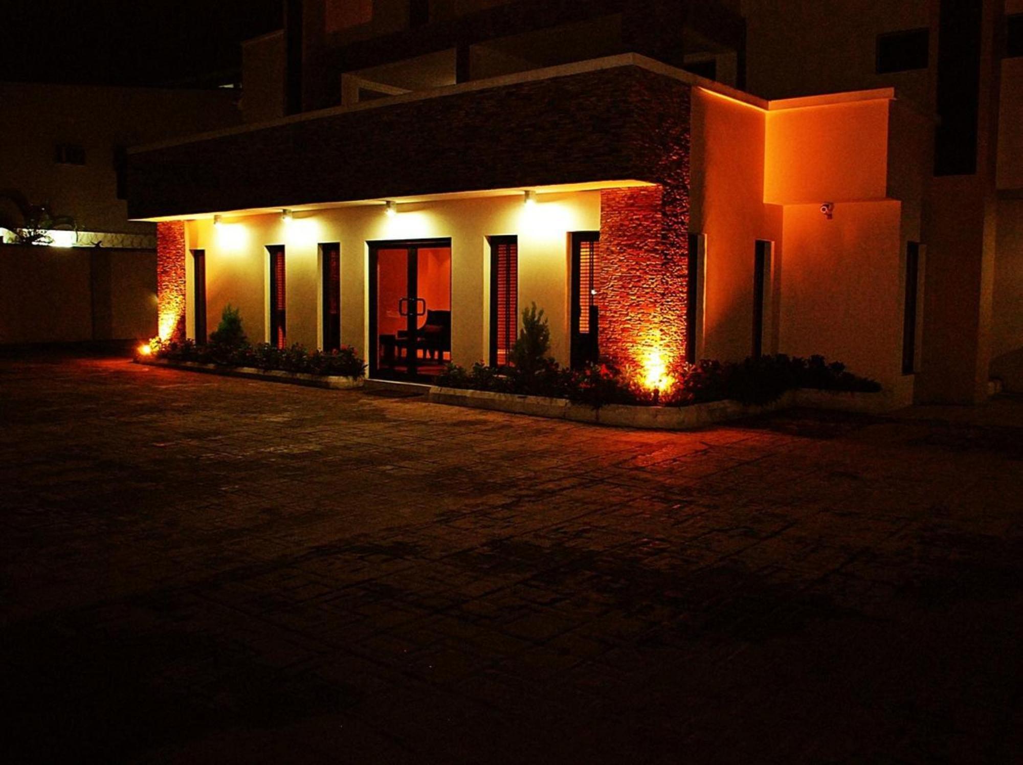 S & S Hotel & Suites Lagos Luaran gambar