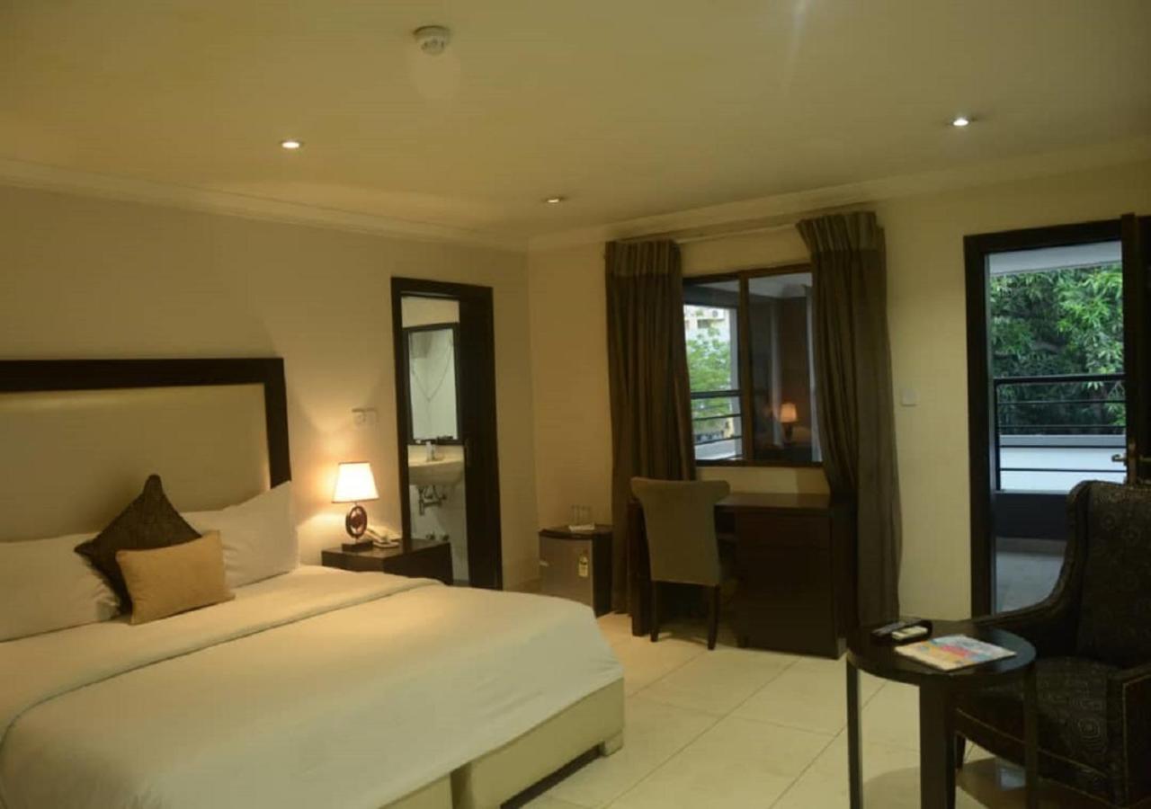 S & S Hotel & Suites Lagos Luaran gambar