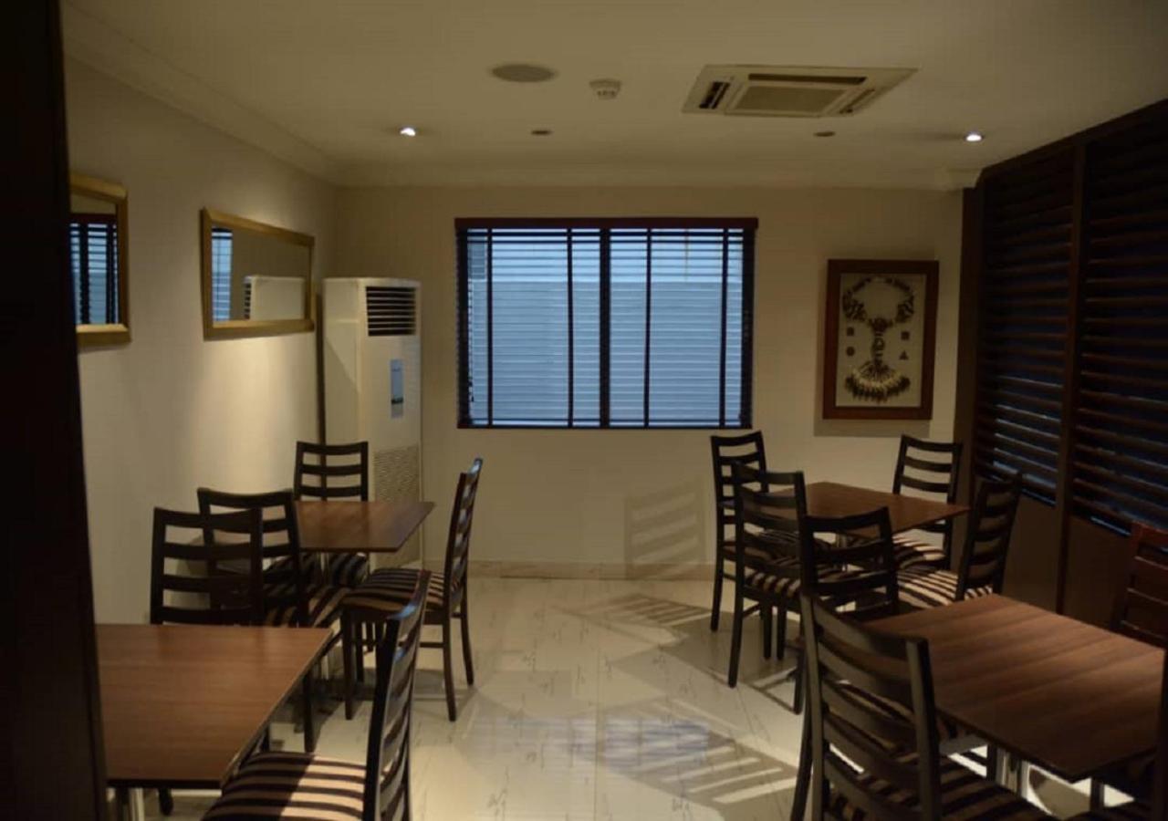 S & S Hotel & Suites Lagos Luaran gambar