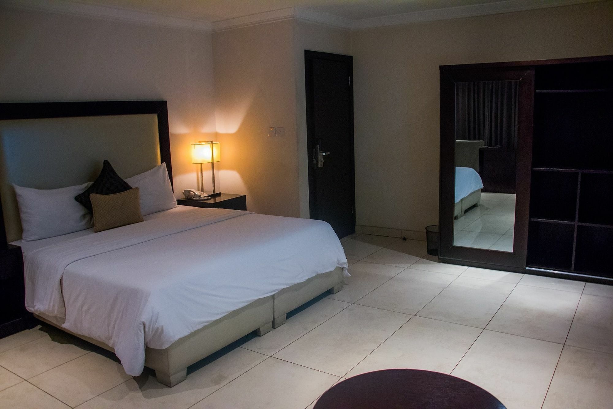 S & S Hotel & Suites Lagos Luaran gambar