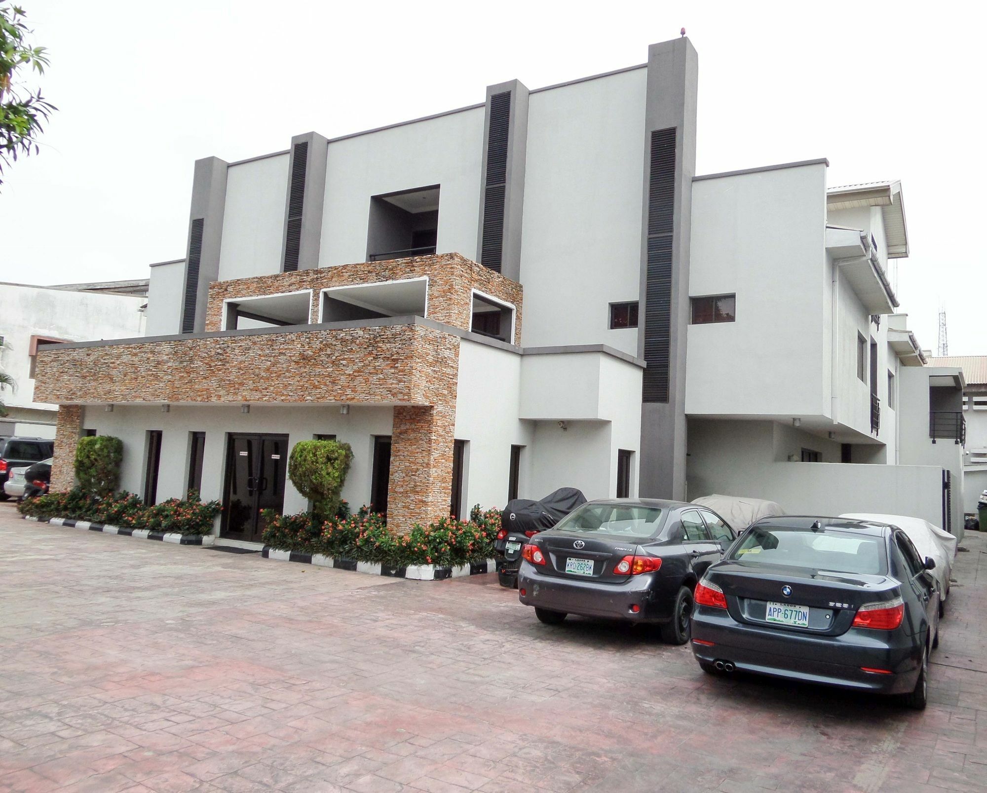 S & S Hotel & Suites Lagos Luaran gambar