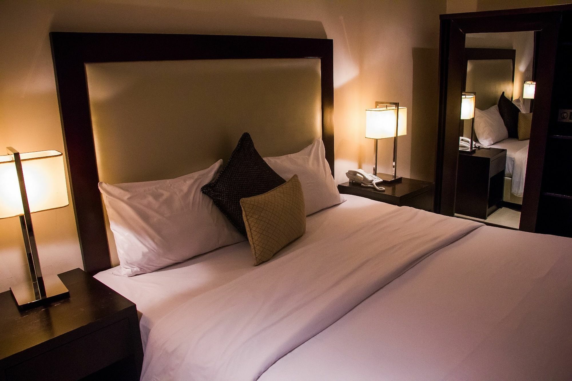 S & S Hotel & Suites Lagos Luaran gambar